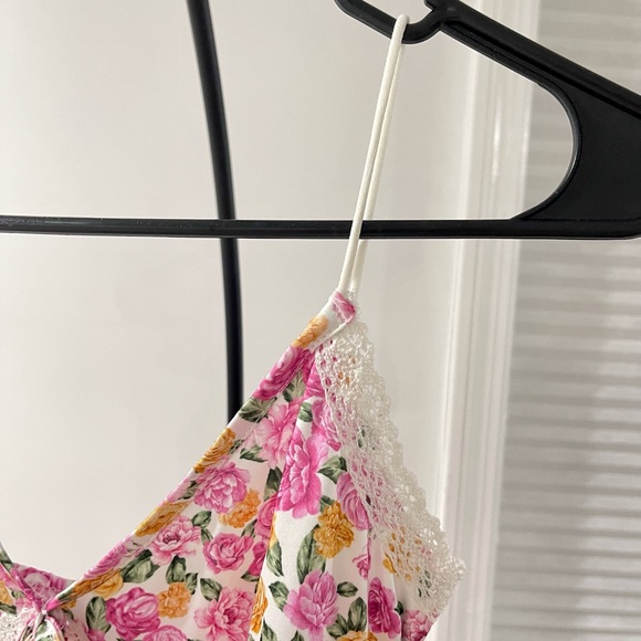 NWOT Floral lace maxi cami dress - Picture 4 of 8